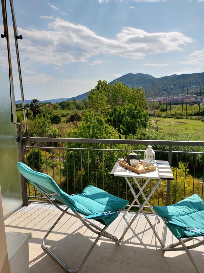 Casa Di Andrea Apartment Albenga Bagian luar foto